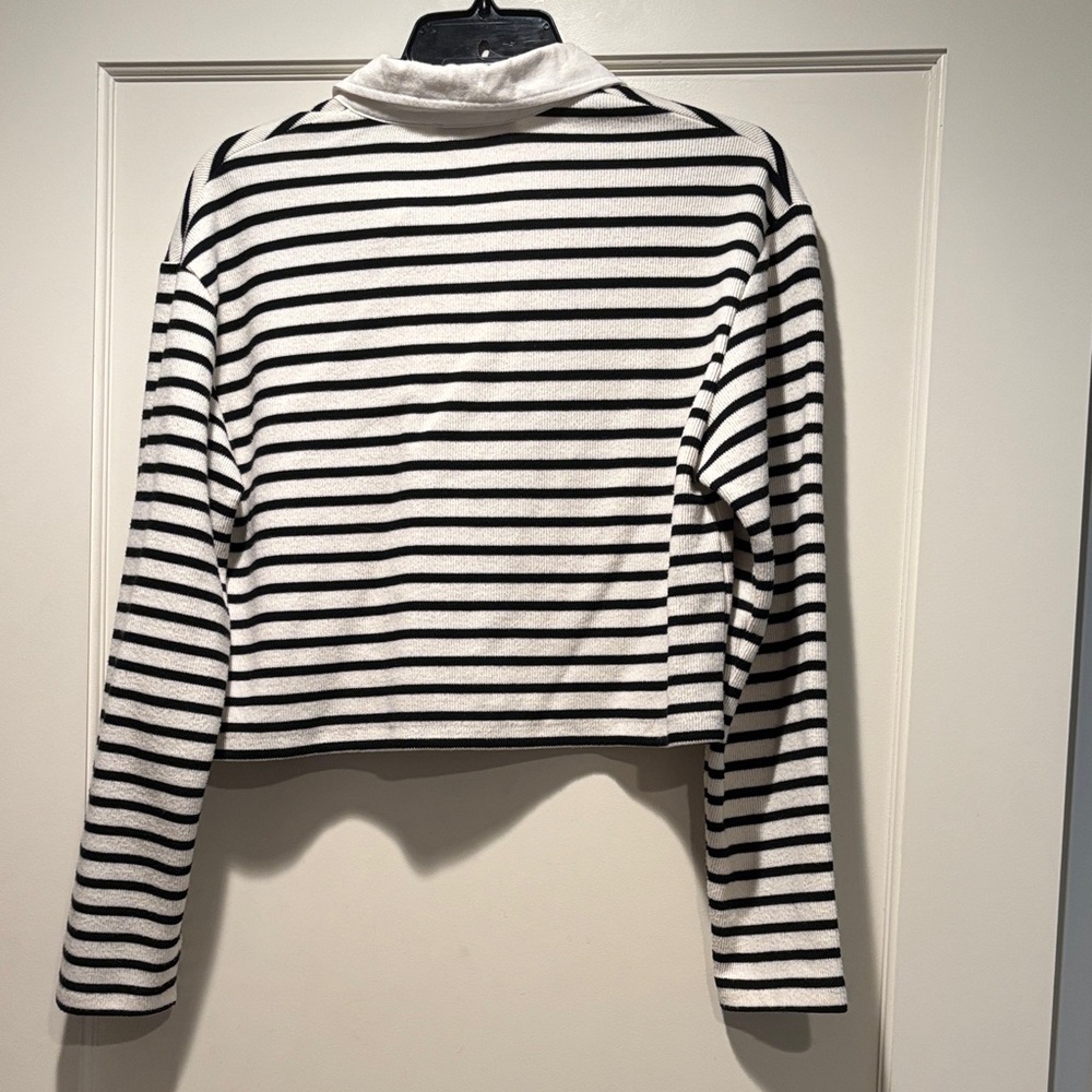 Cropped Rugby Polo - Picture 2 of 2
